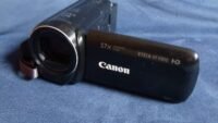 Filmadora canon hf-r800 Não perca detalhes  compactas e facil de  gravar  hdmi limpa
