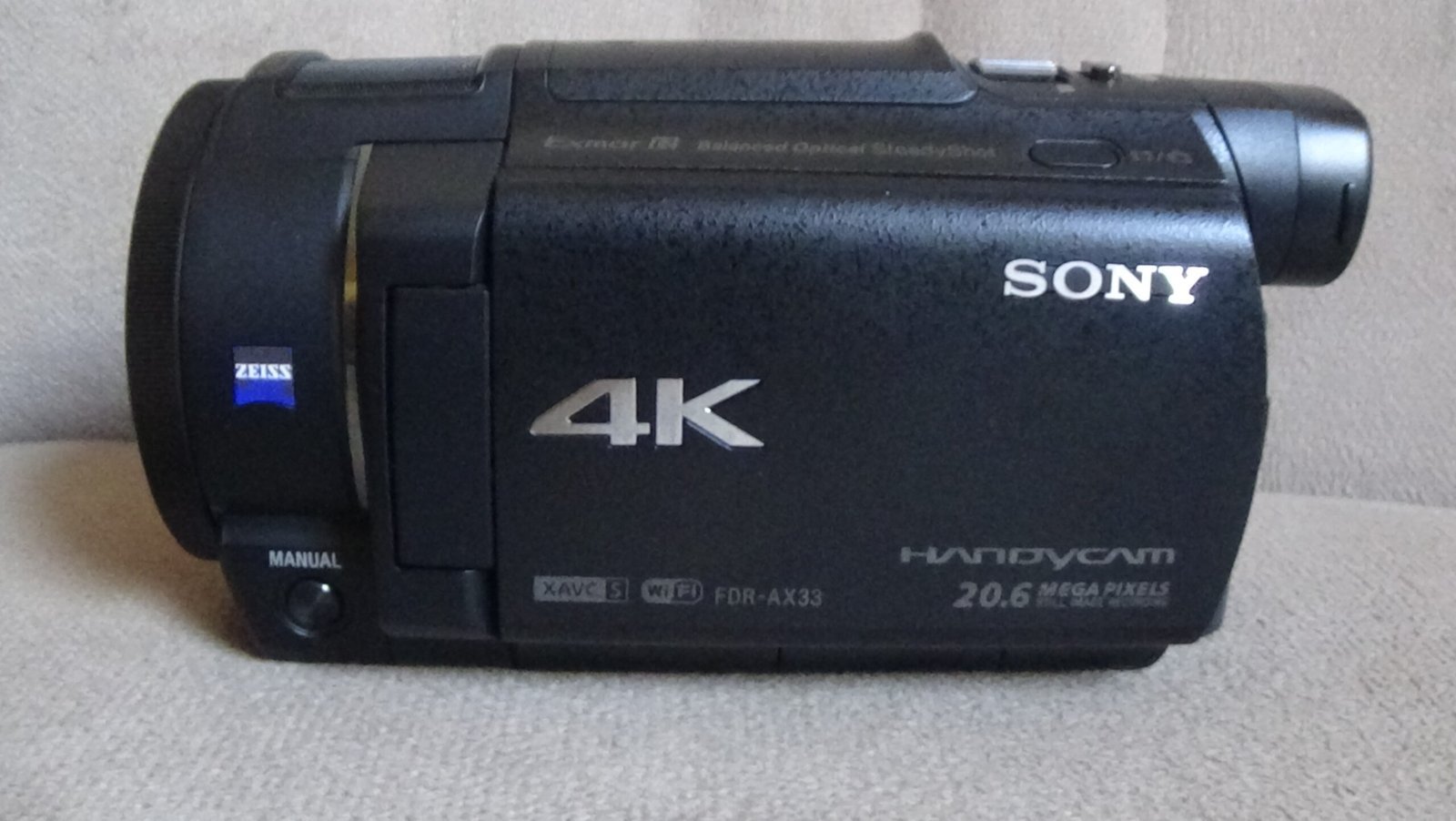 Filmadora sony fdr-ax33 Conheça as Principais Opções do Mercado Para Gravar em Qualidade 4K - Imagem 3